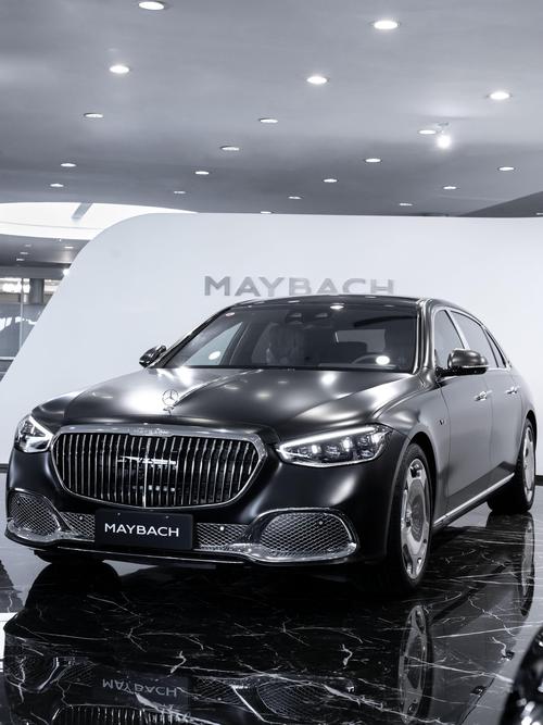 佛山189岚图汽车的售后服务让用户无忧出行，迈巴赫未来的豪华车趋势