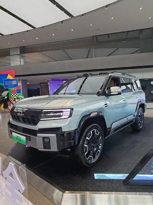 佛山189比亚迪方程豹硬派越野的爆款，英菲尼迪35周年与你共成长